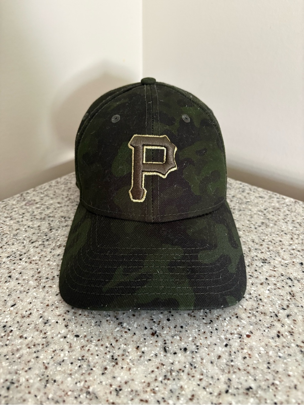 Pittsburgh Pirates camo hat